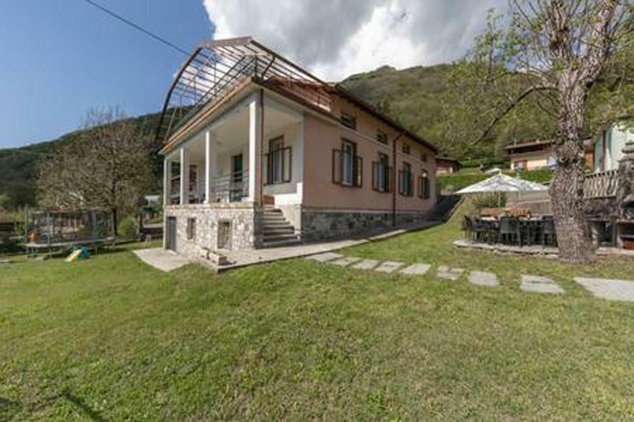 River Side Villa Magreglio Exterior photo